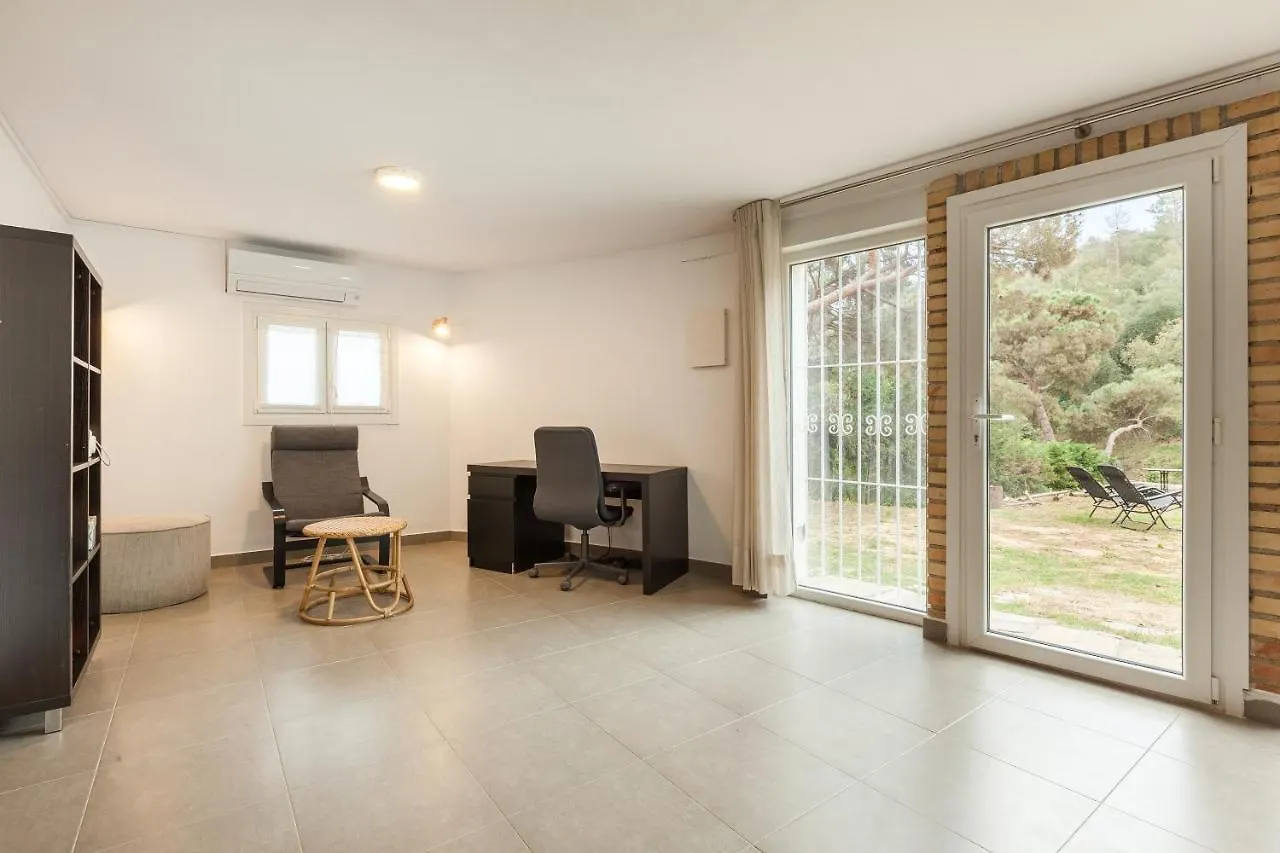 Naturaleza Y Playa A 25' Barcelona Apartment Vallromanes